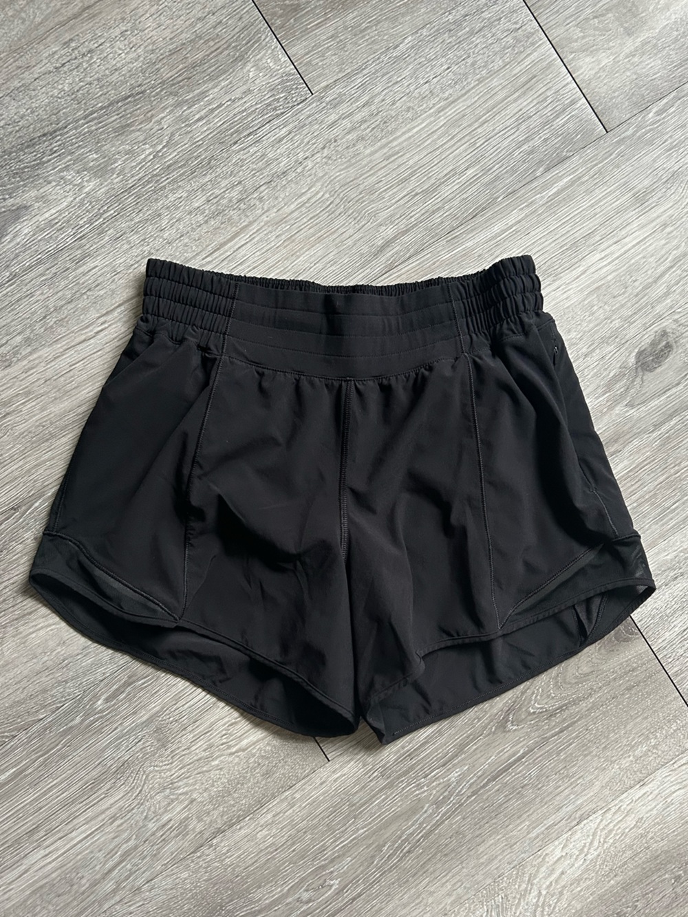 Lululemon Black Hotty Hot Shorts 6